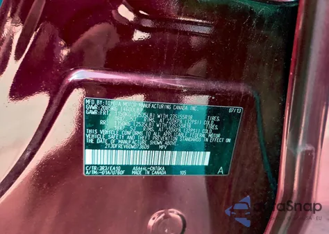 2013 Toyota Rav4 Limited z USA, uszkodzony, nr VIN 2T3DFREV6DW073609